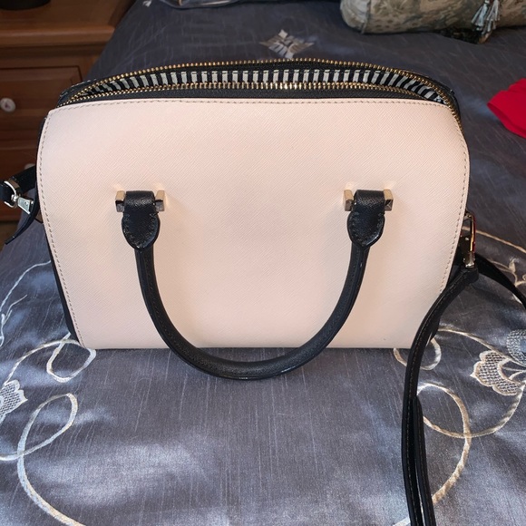 Kate spade purse - Picture 2 of 8